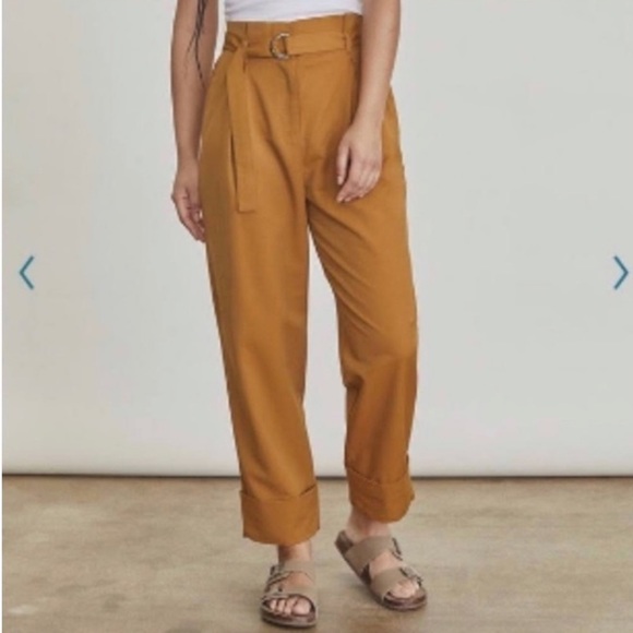 Elizabeth and James Pants - NWT Elizabeth and James Dirt Road Golden Brown Rock Paper Bag Pleated Chinos